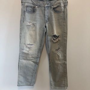 American Eagle Boy Crop Jeans